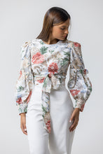 Load image into Gallery viewer, ELISABET FLORAL PRINT TOP
